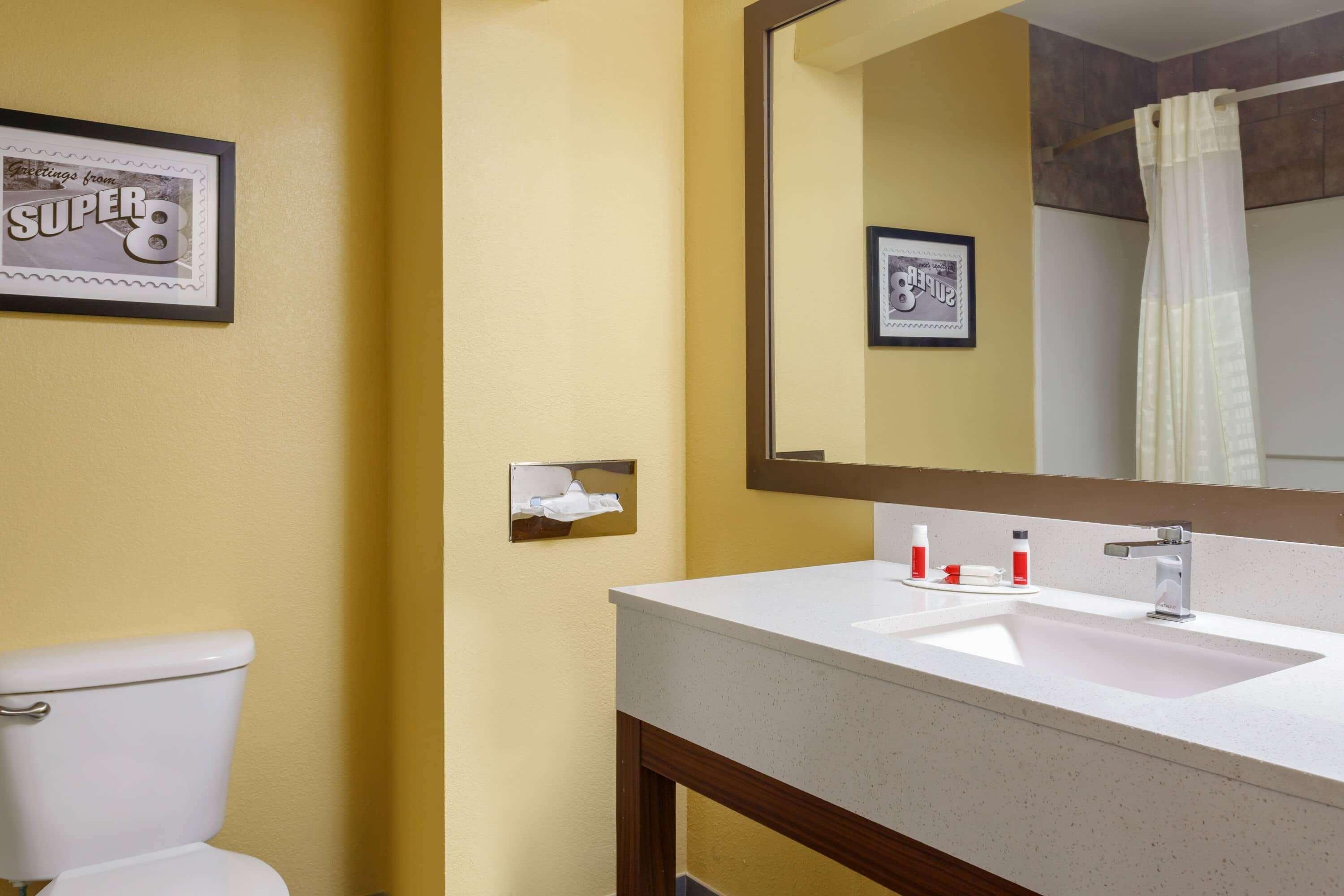 Hotel Super 8 By Wyndham Olive Branch Esterno foto