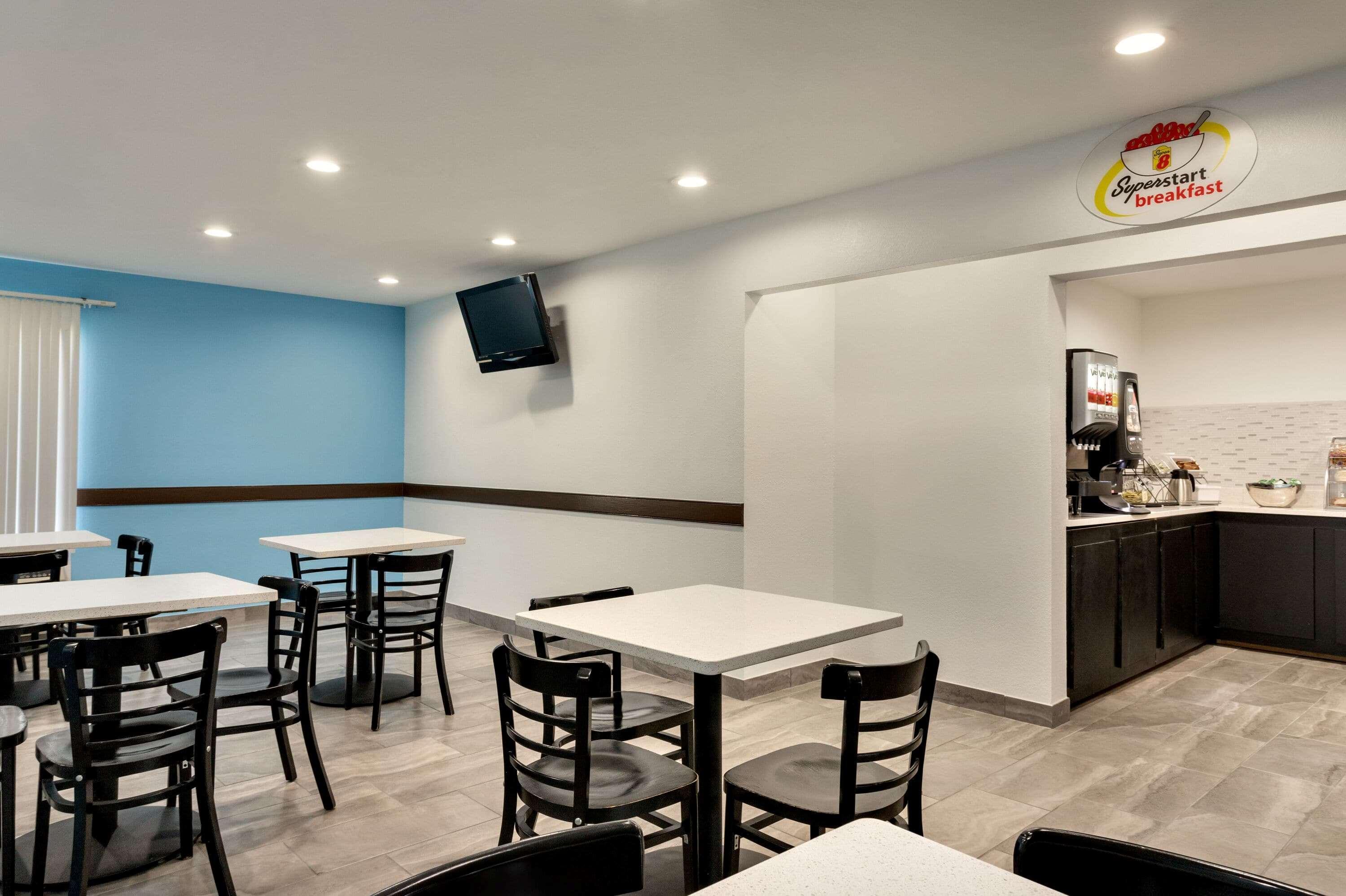 Hotel Super 8 By Wyndham Olive Branch Esterno foto